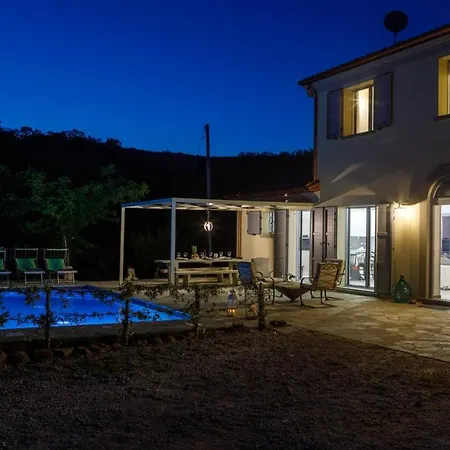 Villa Mia 6, Emma