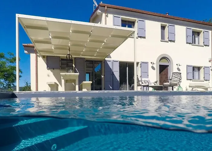 Villa Mia 6, Emma Mercato Saraceno