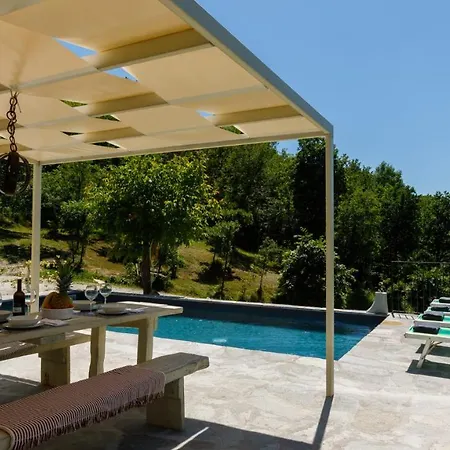 Mia 6, Emma Mercato Saraceno