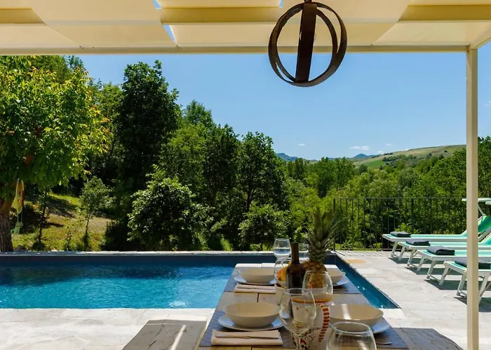 Mia 6, Emma Mercato Saraceno