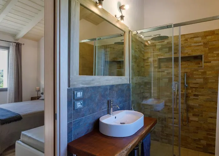 Mia 6, Emma Willa Mercato Saraceno